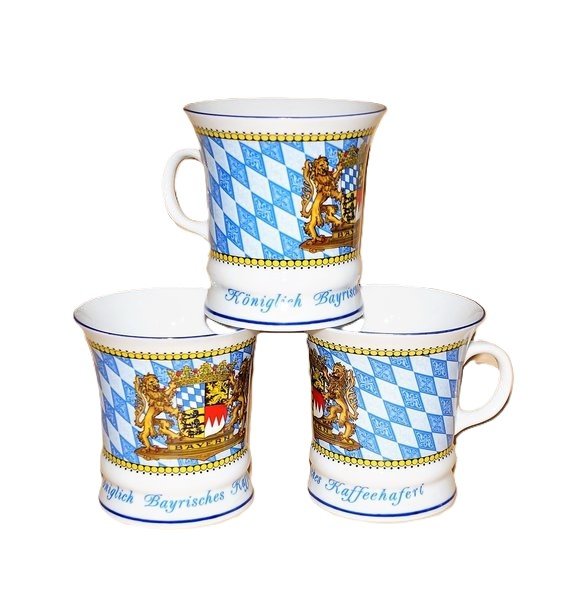 Tasse Bayern, " Königlich Bayerisches Kaffeehaferl", Bayernraute