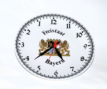 Rückwärtsuhr, Wanduhr, Freistaat Bayerm, Größe 24 cm